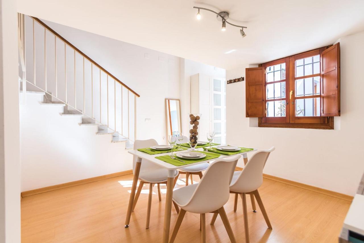 Abades Giralda Suite Seville Luaran gambar